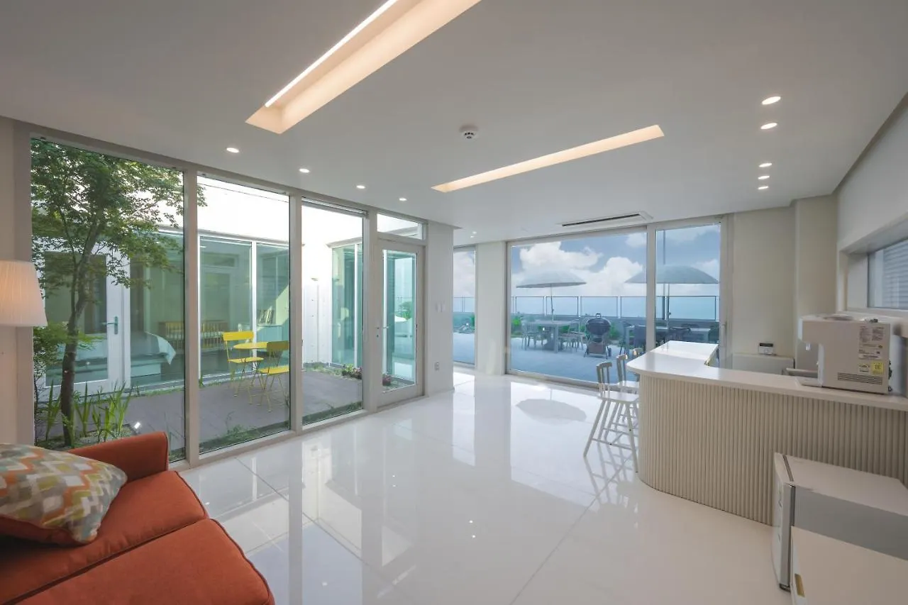 500M2 Busan Ocean View Private Let House