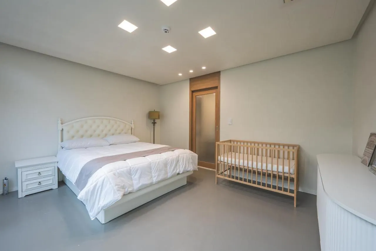500M2 Busan Ocean View Private Let House